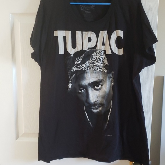 torrid Tops - Torrid Tupac tshirt